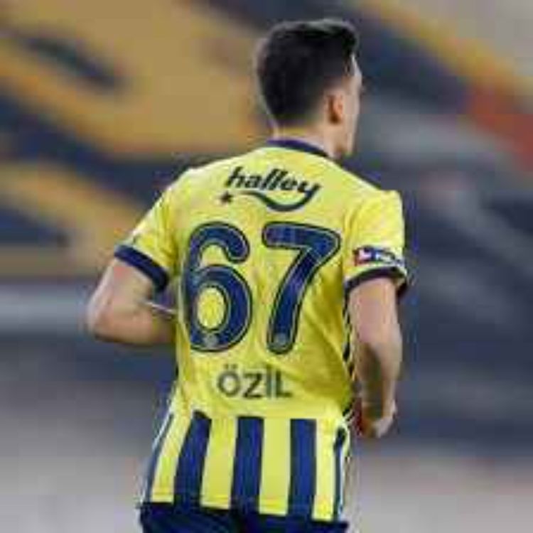cover art for Pourquoi Mesut Özil portait le numéro 67 à Fenerbahce ?