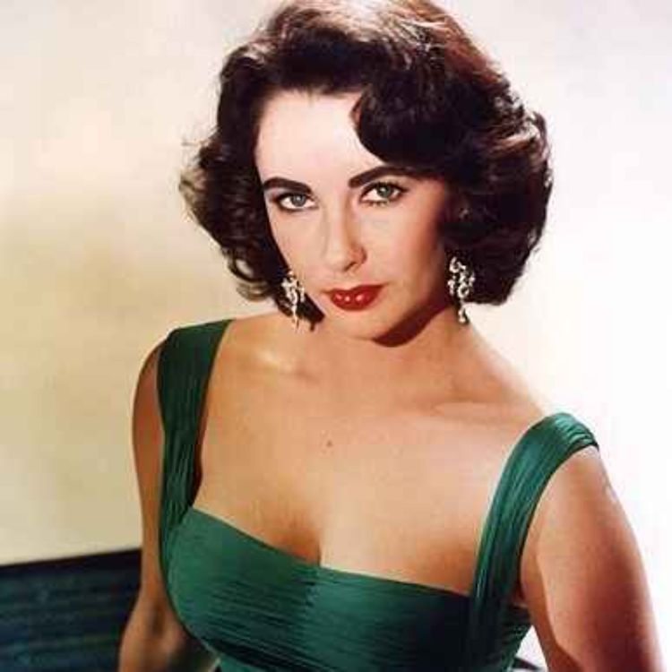 cover art for هشت ازدواج ، یک افسانه: داستان زندگی الیزابت تیلور (قسمت اول)✨