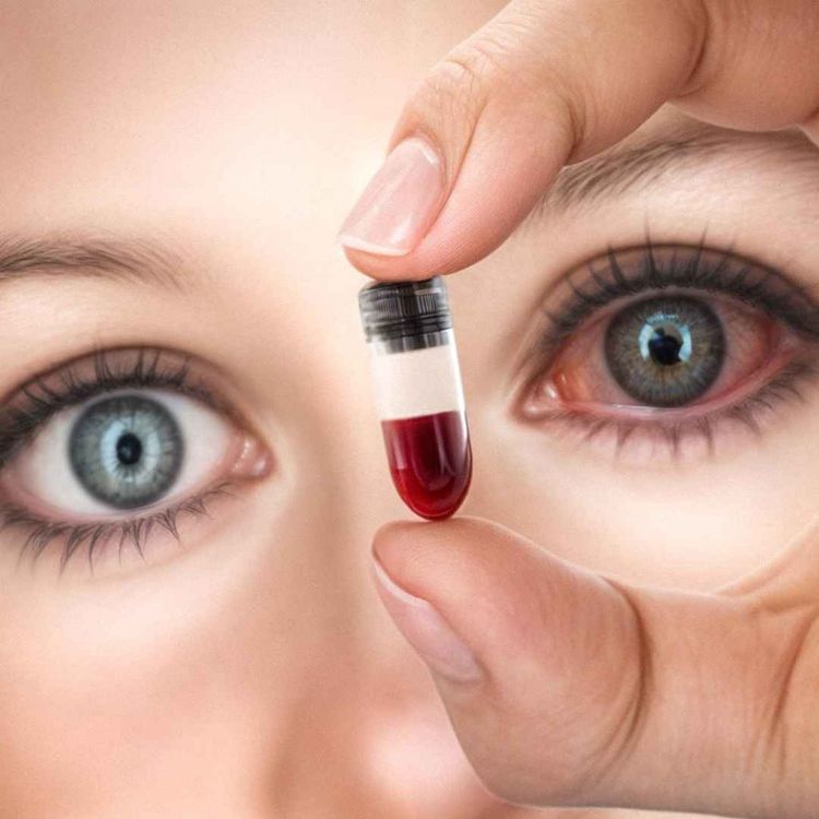 cover art for Theranos : l’arnaque à 9 milliards de dollars 