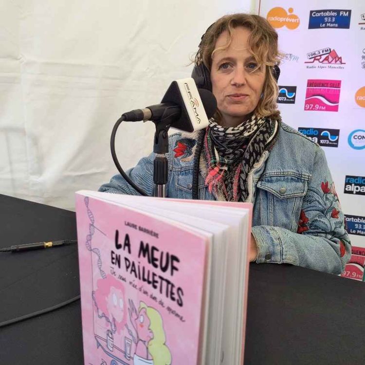 cover art for Laure BARRIERE - La meuf en paillettes - Rocher