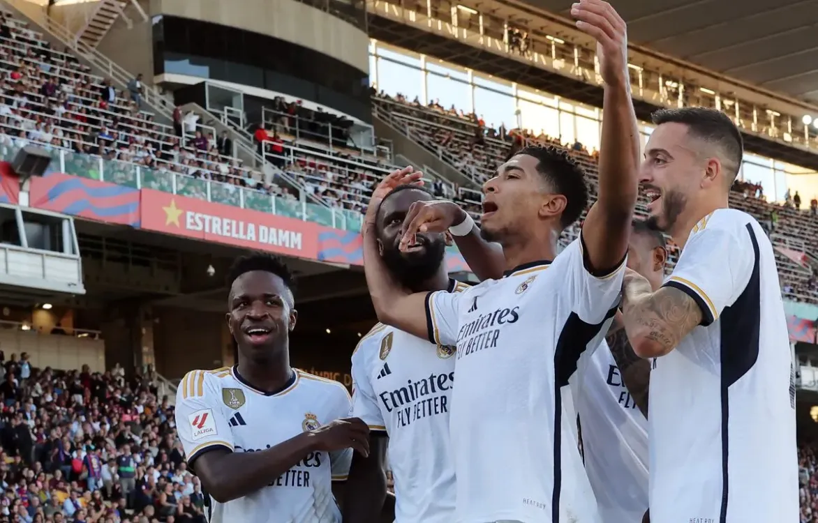 cover art for La Virgule, Talk #2 - Mbappé taquin / Bellingham brillant et OM - OL la honte 