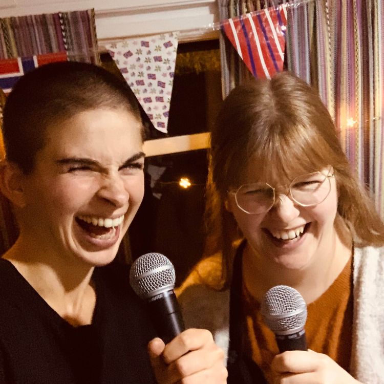 cover art for Stine Tveito : acting, 1000 jobs and laughing at yourself