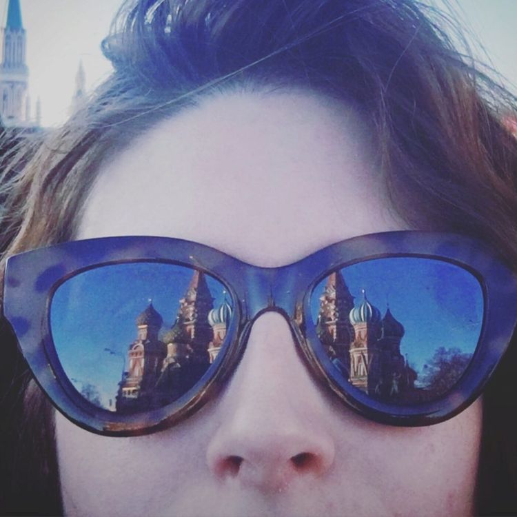 cover art for Delphine en immersion : les Russes et l'argent (épisode 2/2)