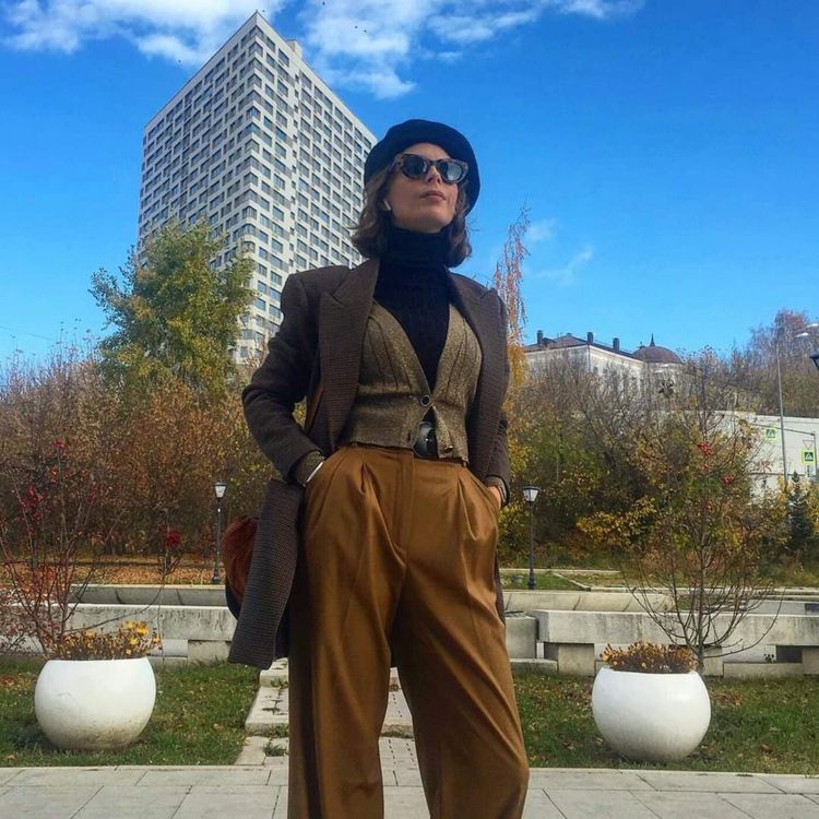 cover art for Delphine en immersion : les Russes et l'argent (1/2)