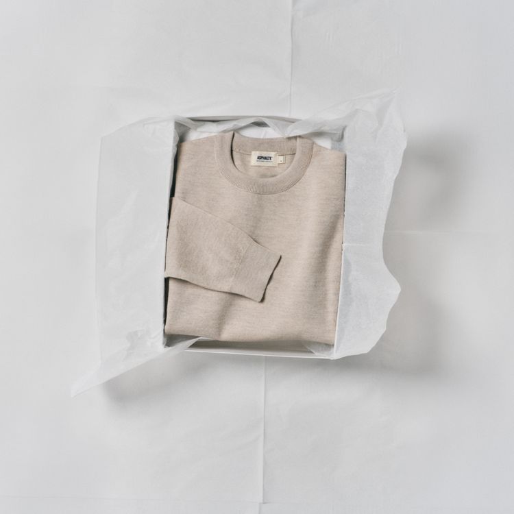 cover art for Pourquoi 200 000 hommes attendent 3 mois pour ce pull