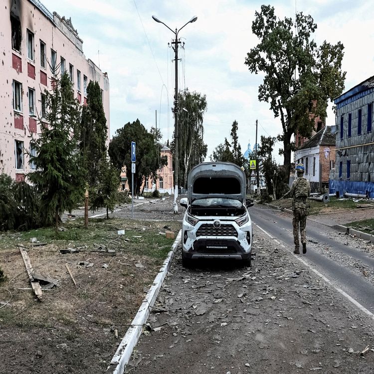 cover art for Kursk pocket closes as Ukraine advances in Donbas