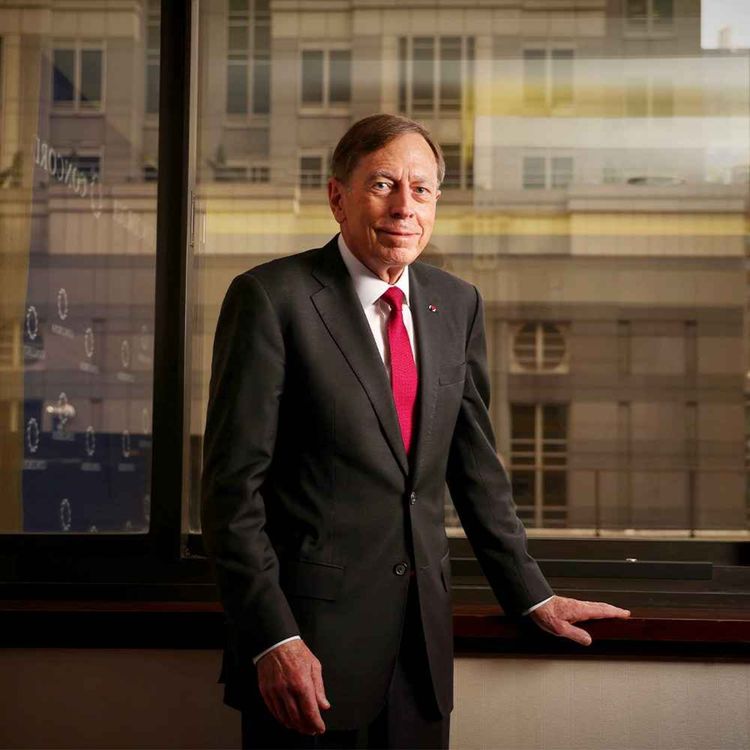 cover art for Petraeus: Unmanned killer submarines can win war for Ukraine & Kyiv assassinates another Russian officer