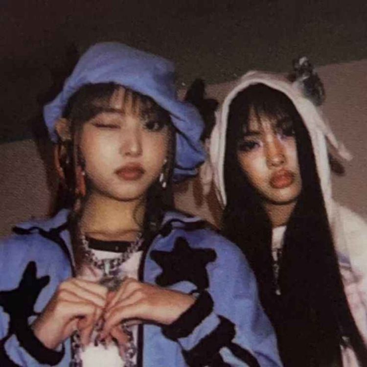 cover art for venus - belle