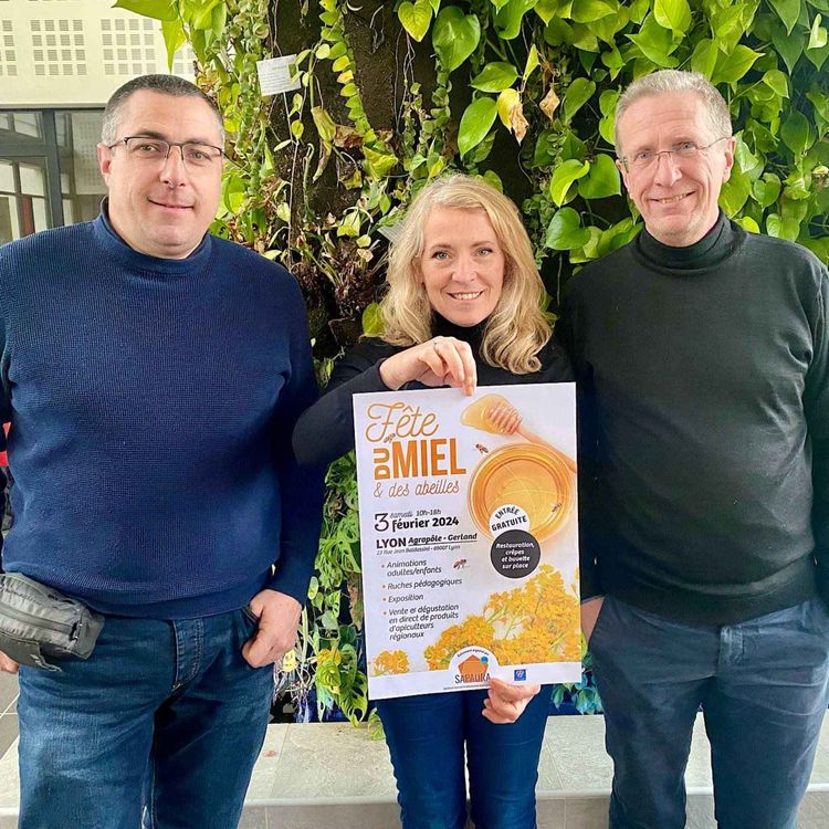 cover art for A Lyon, les apiculteurs veulent sensibiliser les consommateurs