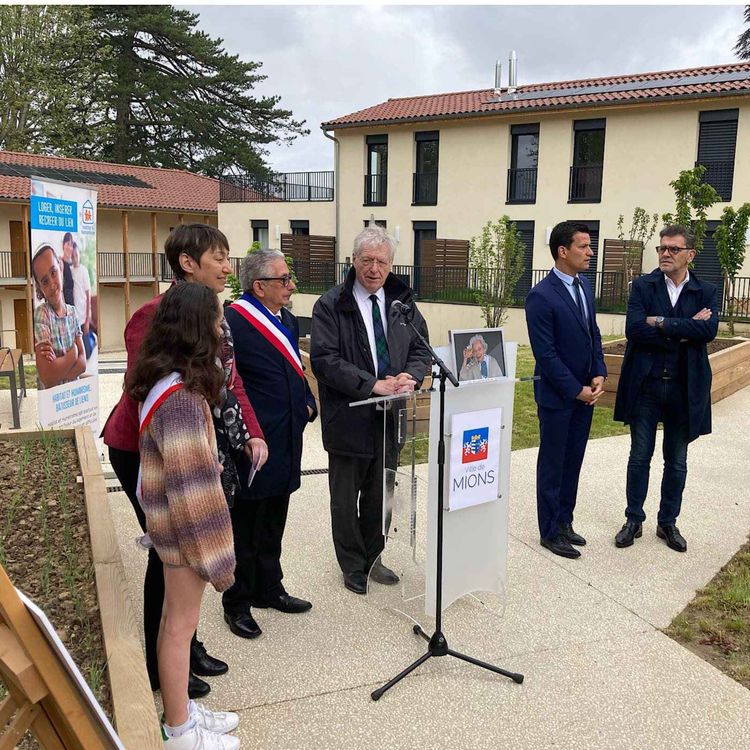 cover art for Résidence Plantin : un lieu exemplaire pour éviter la mort sociale