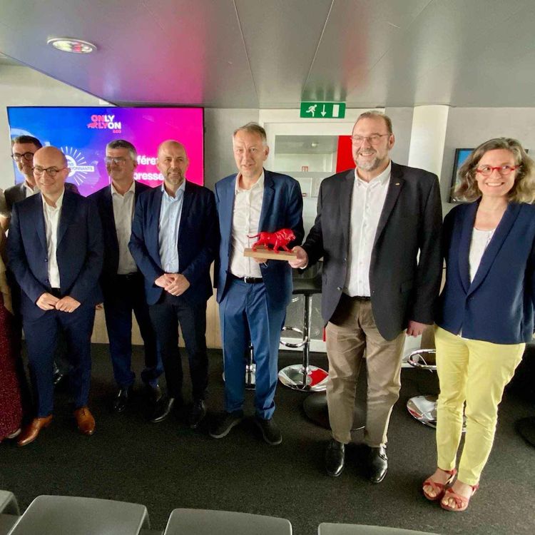 cover art for L'ADERLY change de nom pour ses 50 ans et devient ONLYLYON & CO