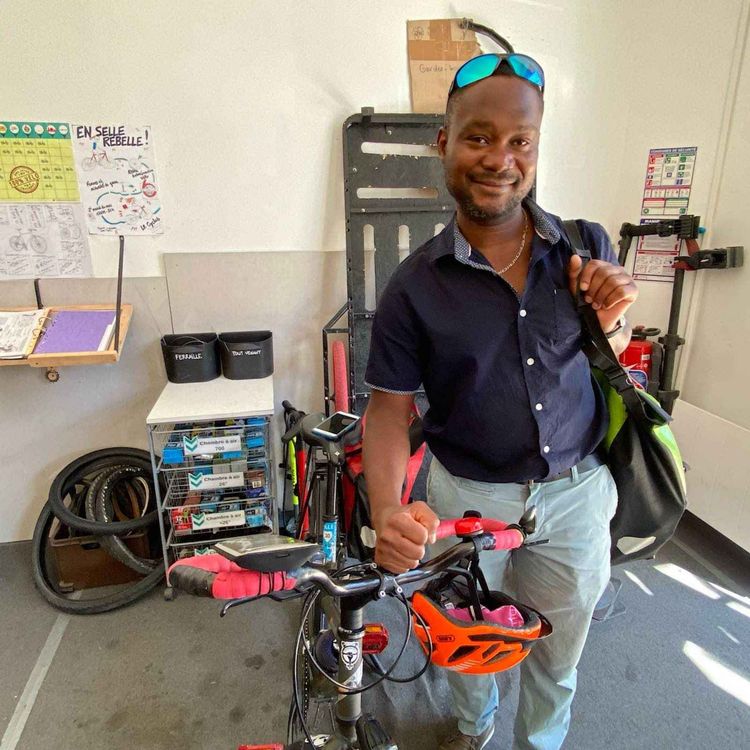 cover art for Une vélo école pour mettre en selle le plus grand nombre