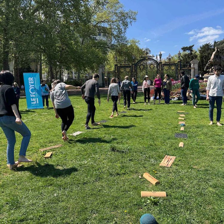 cover art for Foulée Déchaussée : courir pieds nus pour la bonne cause