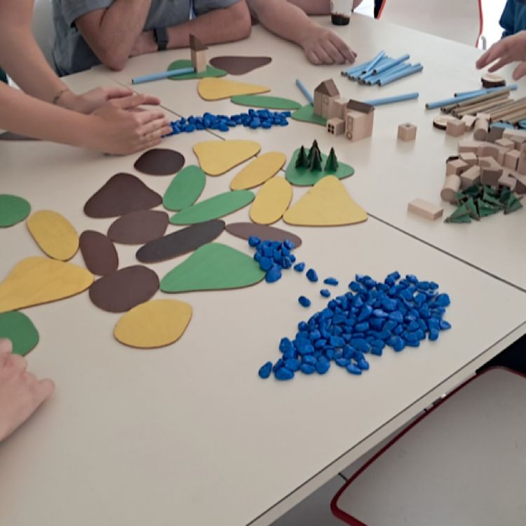 cover art for Atelier "J'Agis pour l'Eau" : les micropolluants dans le viseur...