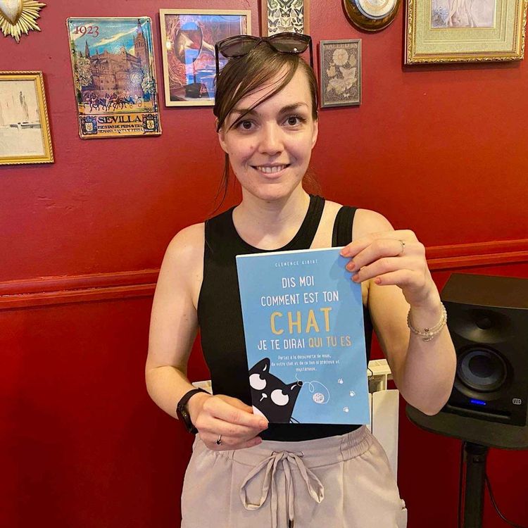 cover art for "Le chat est, par définition, un animal libre" : Clémence Gibiat (Cosmochats)