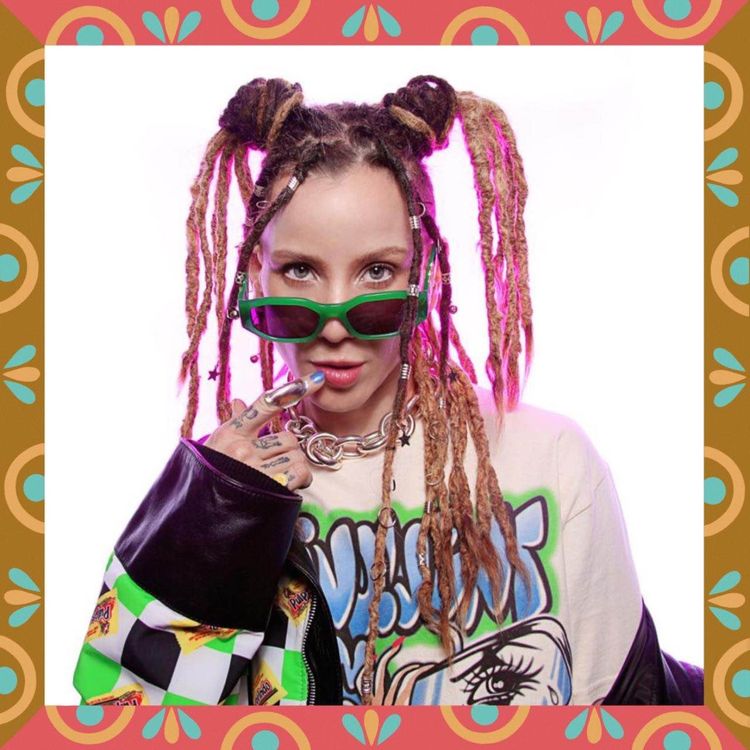 cover art for 22 Mexican Mafia, con Niña Dioz