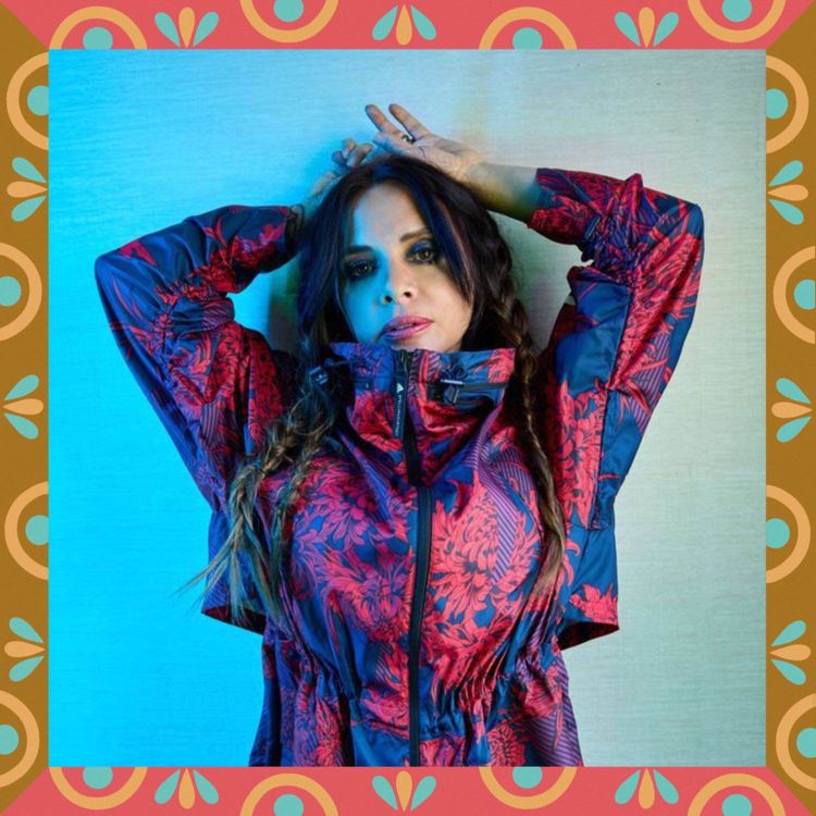 cover art for 33 Asilo, con Ceci Bastida