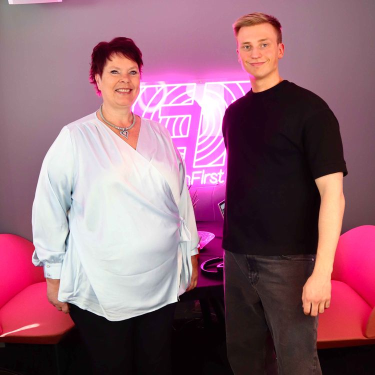 cover art for Foreldrespesial: Å være mamma når barnet ditt reiser på utveksling i et helt år