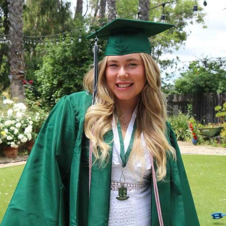 cover art for Ina del en: Rik vertsfamilie i LA, slangefrykt i USA, kult-stemning, og beef med rektor