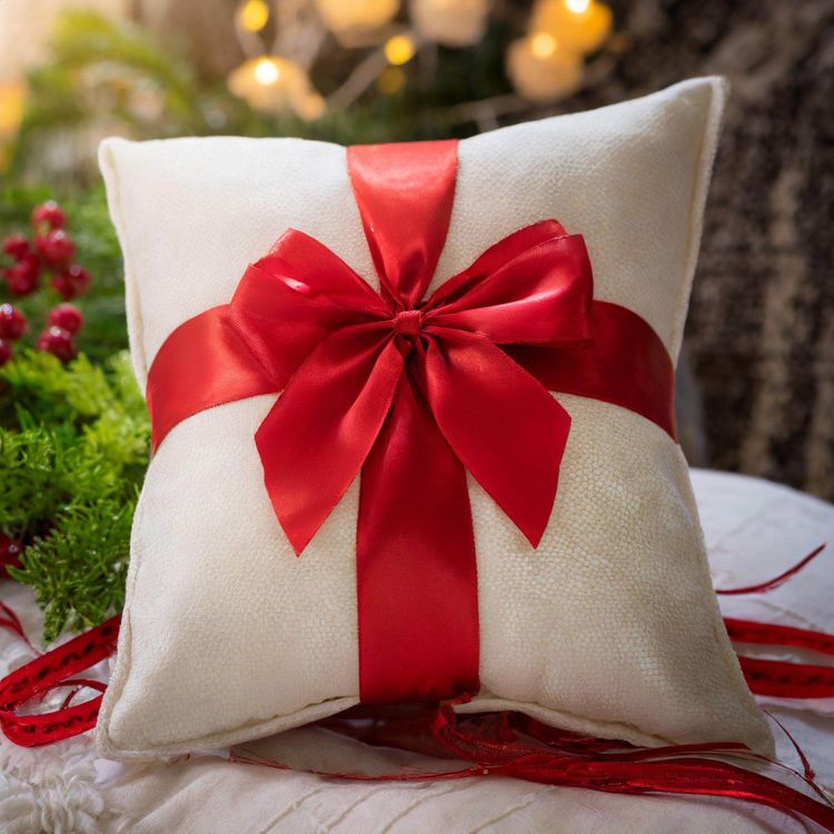 cover art for Dear Pillow