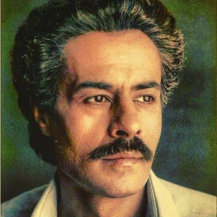 cover art for کوه نزدیک من است