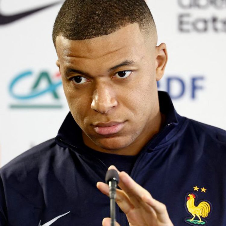 cover art for L'affaire Mbappé / Doku surcoté ? / Le communisme peut-il sauver le foot ?