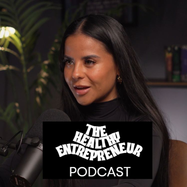 cover art for How to grow 200k followers on LinkedIn with the UK’s #1 female creator - Lara Acosta