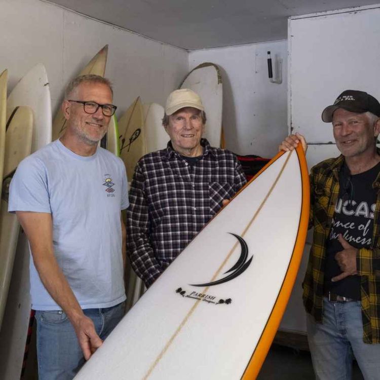 cover art for SØRF-PODDEN Episode 15. Tom Parrish