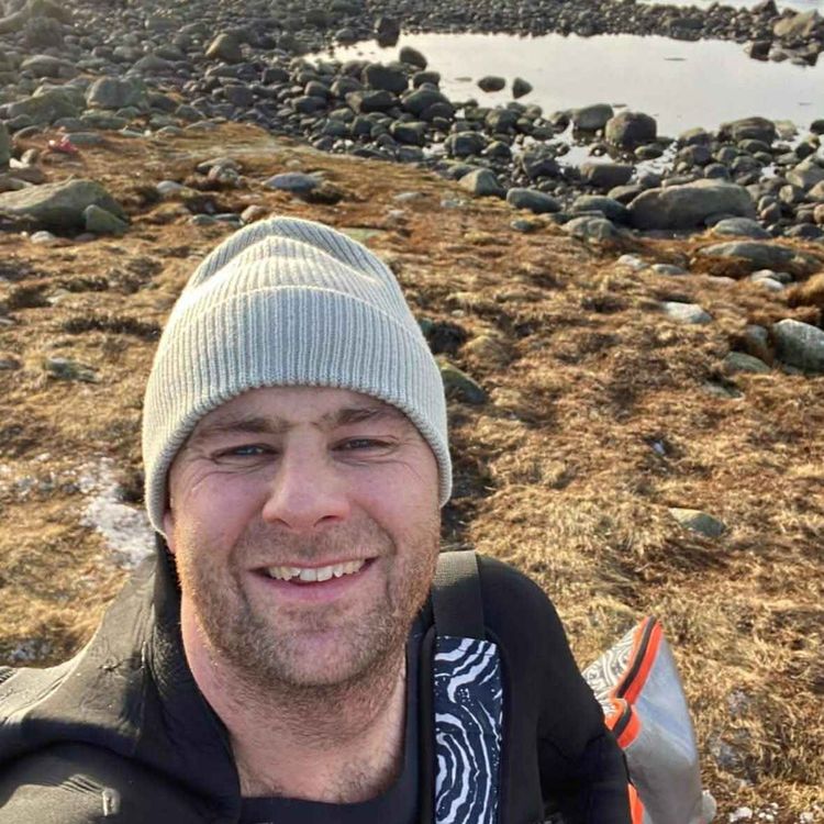 cover art for SØRF-PODDEN Episode 40. Anders Orlien