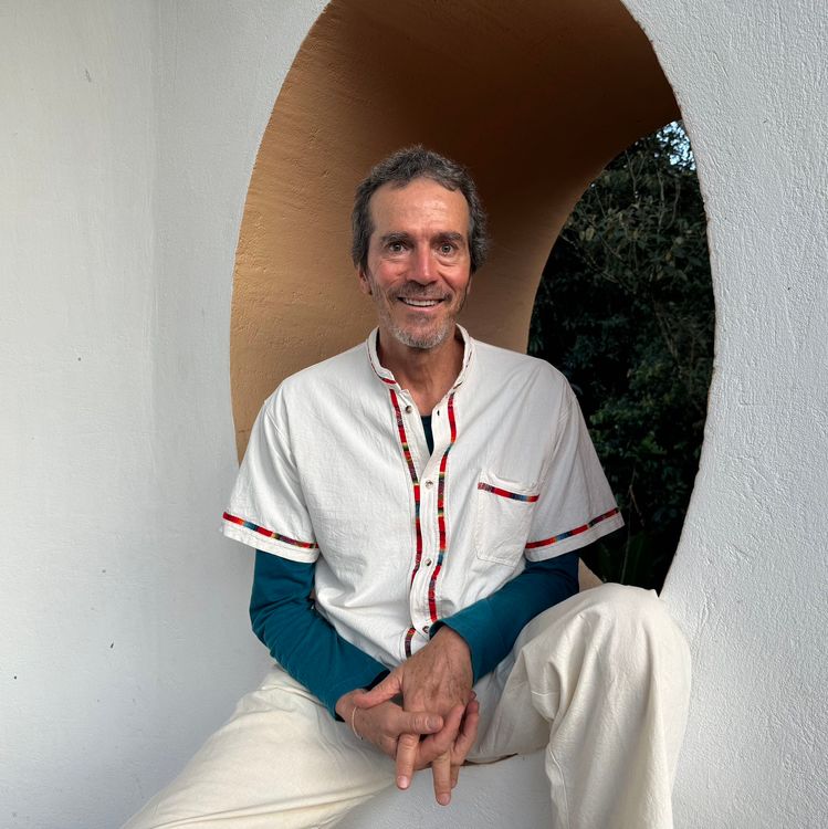 cover art for 6 | La clínica psicodélica | Josemaría Bernal [T0]