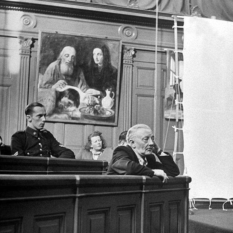 cover art for 4. Konstförfalskare som lurade nazisterna