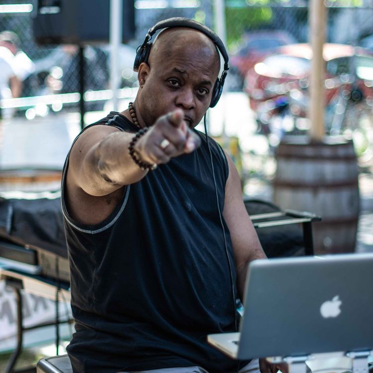 cover art for Épisode 2 - Flight, de Brooklyn à la Rive-Sud