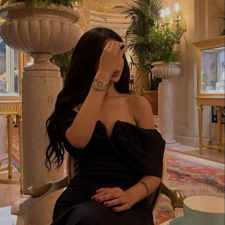 cover art for Affirmations for 𝐂𝐎𝐍𝐅𝐈𝐃𝐄𝐍𝐂𝐄, 𝐁𝐄𝐀𝐔𝐓𝐘 & 𝐒𝐄𝐋𝐅-𝐄𝐒𝐓𝐄𝐄𝐌 ⟡｜Listen to become magnetic (works instantly)