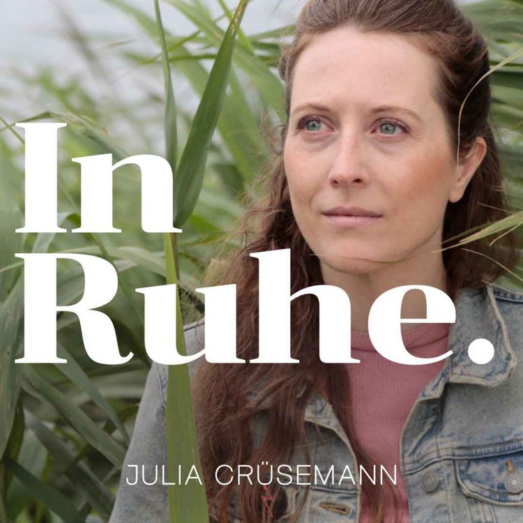 cover art for Was bedeutet es den Yogaweg zu gehen? mit Julia Crüsemann