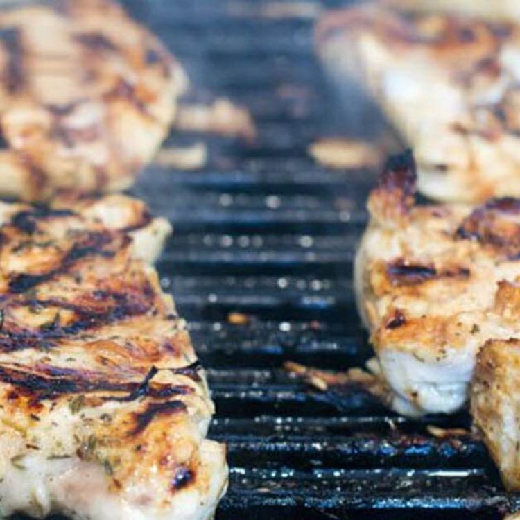cover art for Pollo a la brasa