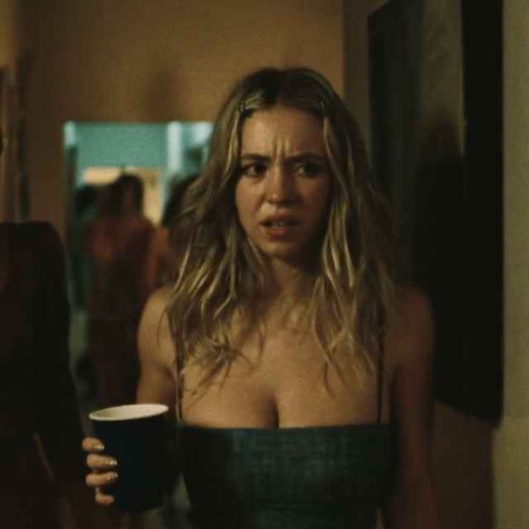 cover art for Surreal Shore: Euphoria S2E1 "Trying To Get To Heaven Before They Close The Door"