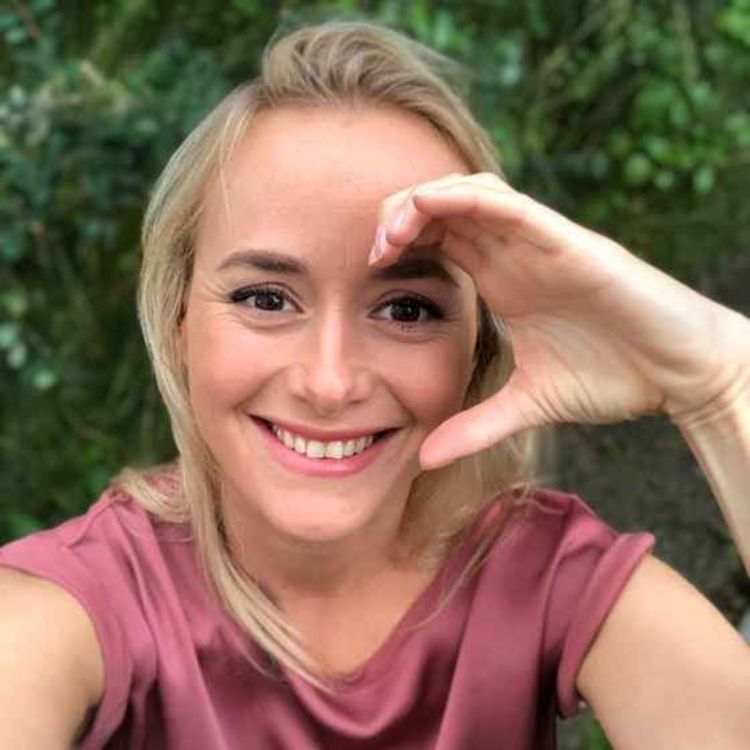 cover art for Tale Maria Krohn Engvik - Helsesista