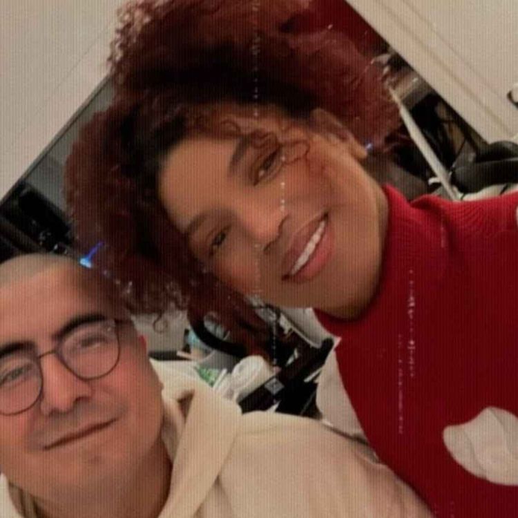 cover art for "I was singing "Killing me softly" when I was five" - Dayagne Esperanza