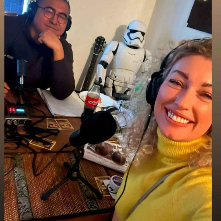 cover art for "Man kommer väldigt långt med ett leende" - Frida Afreim