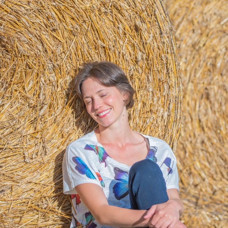 cover art for Elisabeth Gurholt - Ut av PTSD med selvhypnose