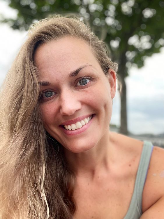 cover art for Jojo: Att överleva en abusive relation & hitta kärleken i NY