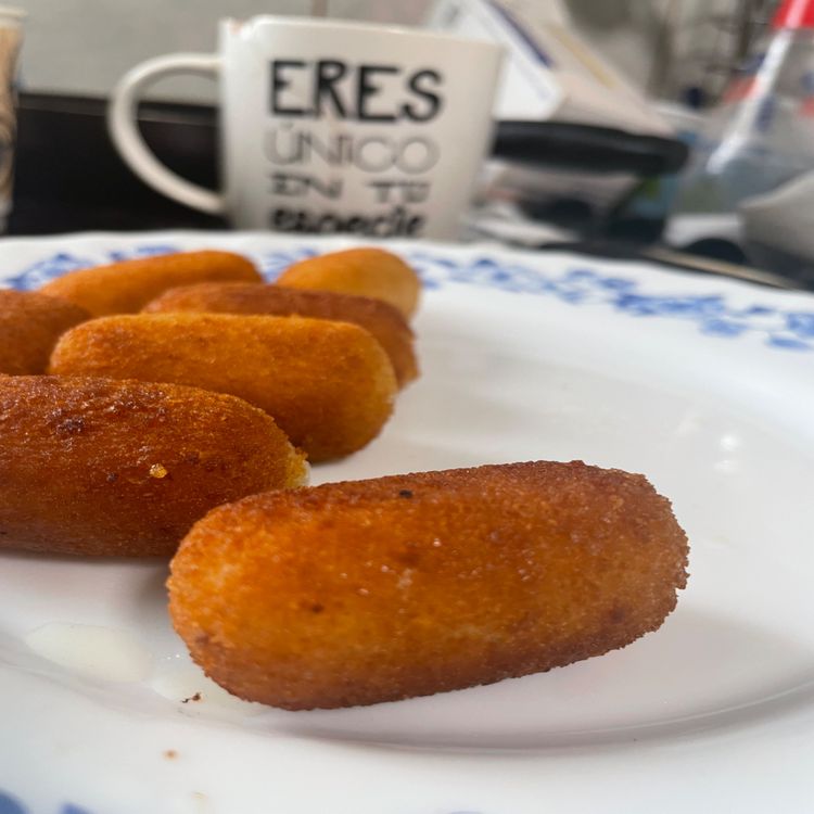 cover art for Croquetas de pollo