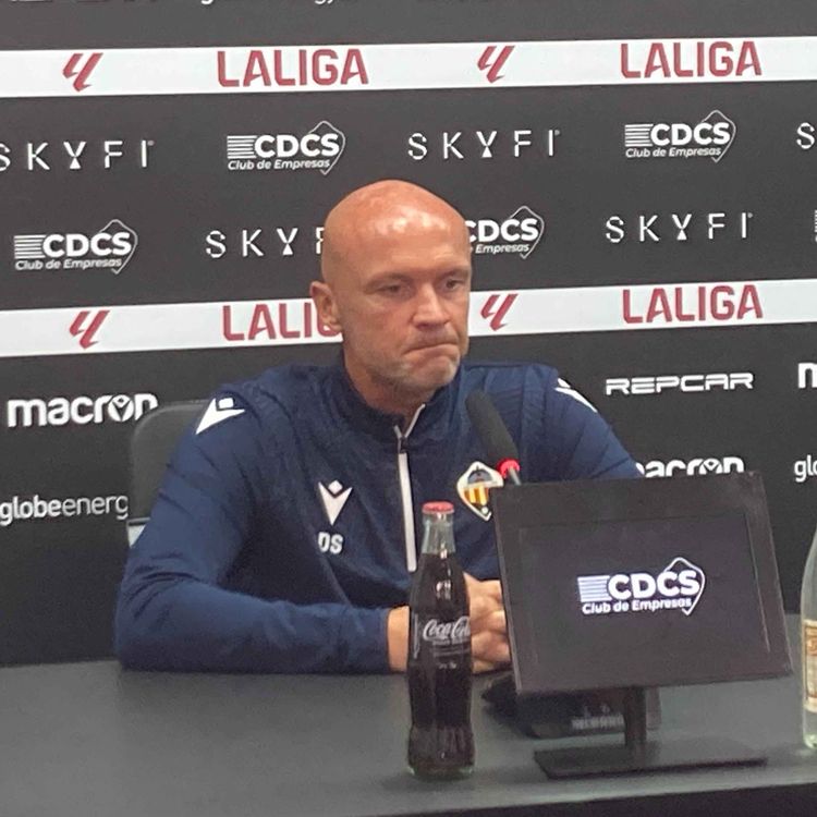 cover art for RDP Dick Schreuder previa Castellón-Cádiz 