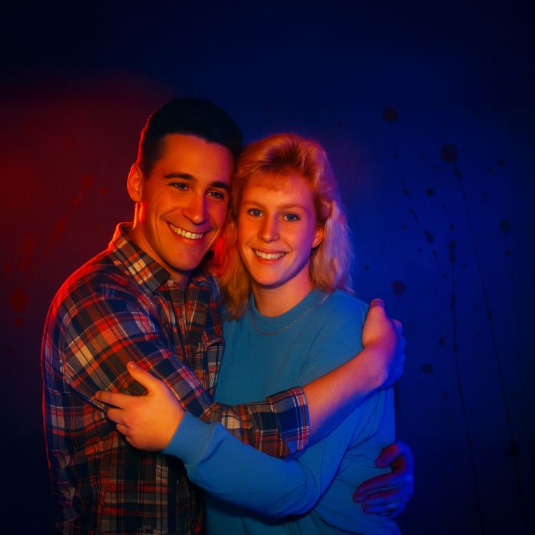 cover art for چه کسی شریل و اندی را کشت؟ مروری بر یک جنایت مرموز