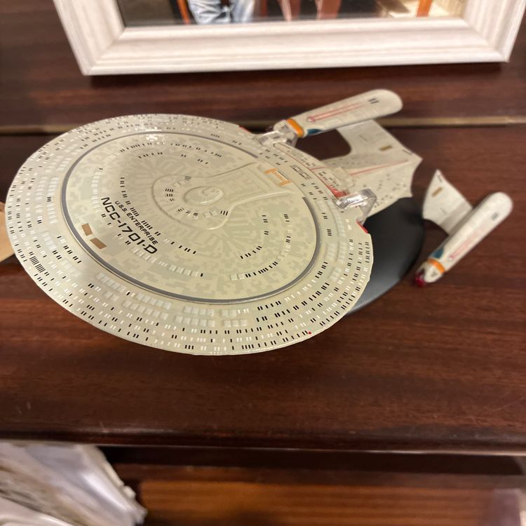 cover art for Episode 331: Picard’s Fly me to the Moon