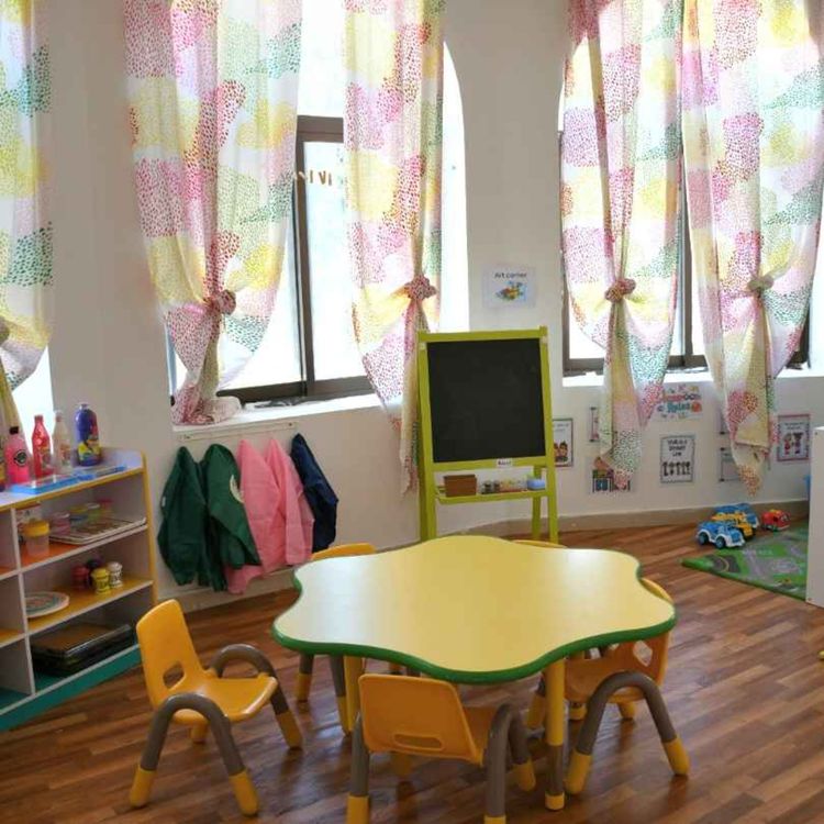 cover art for 24. 找托儿所 | Researching Daycares