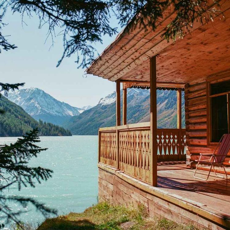 cover art for 41. 找民宿 | Tips for Finding a Vacation Rental
