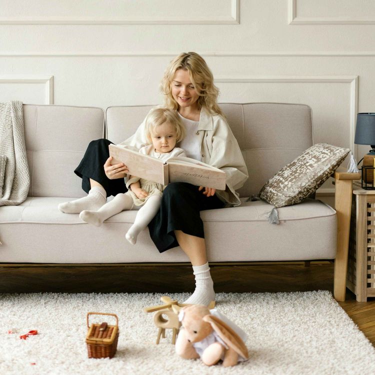 cover art for 61. 全职妈妈和职场妈妈 | Full Time vs. Working Moms (Part 2)