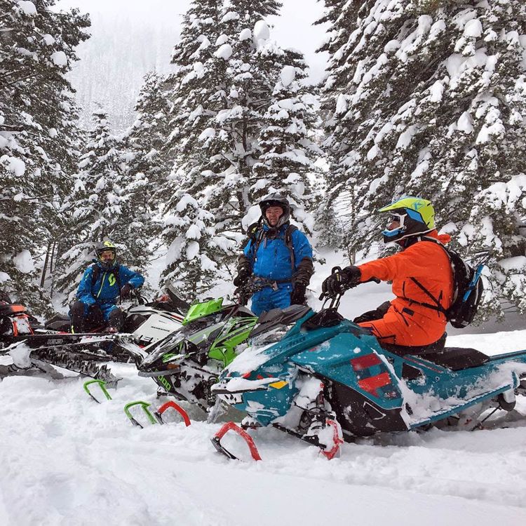 cover art for Skoterpodden #18 - Lite om allt