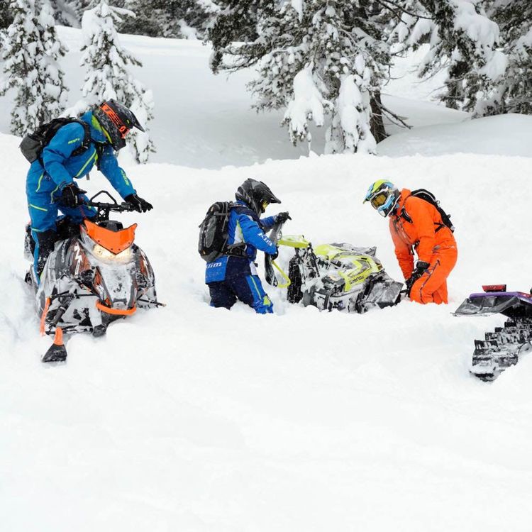 cover art for Skoterpodden #19 - Påverkan vid skoterköp